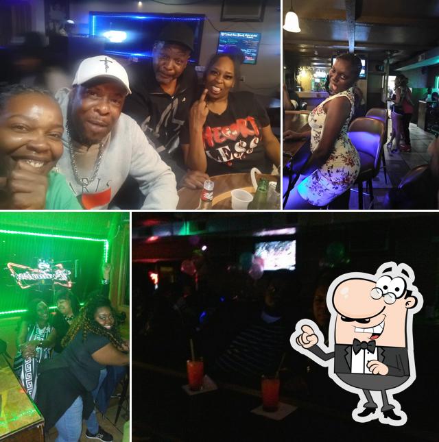 Glory Daaze's Sports Bar