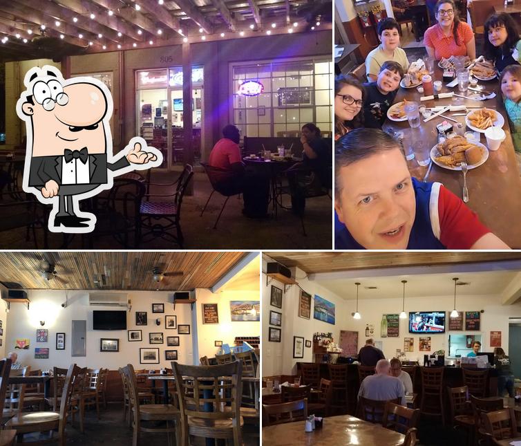 Court Street Cafe