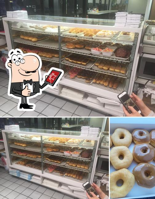 Donut Palace