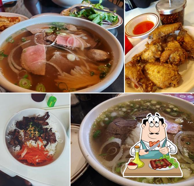 Pho Tai