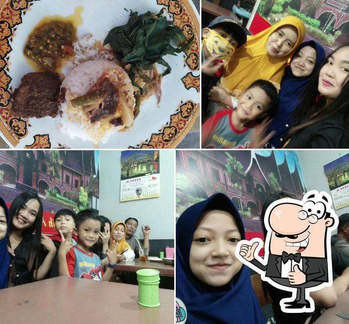 Warung nasi padang