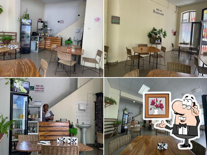 Mais um (+1) Restaurante