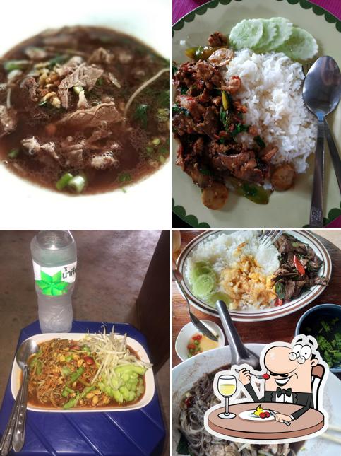 ร้านอาหารพรศรี