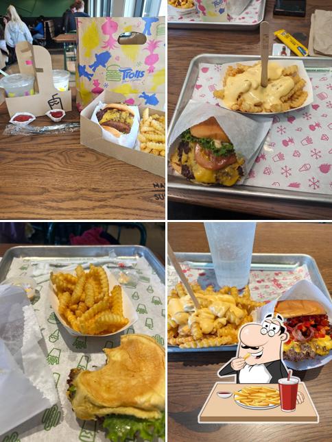 Shake Shack Liberty Center