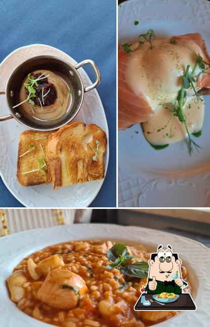 Блюда в "Доме 20"