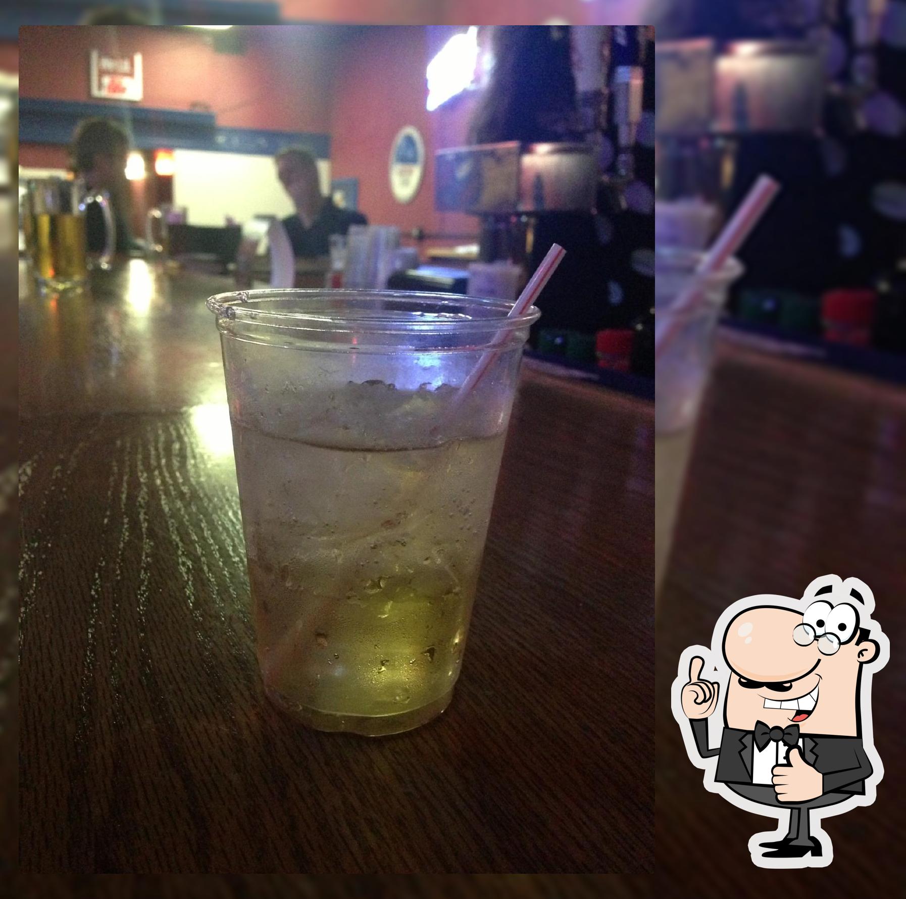 Cental Sports Bar and Grill