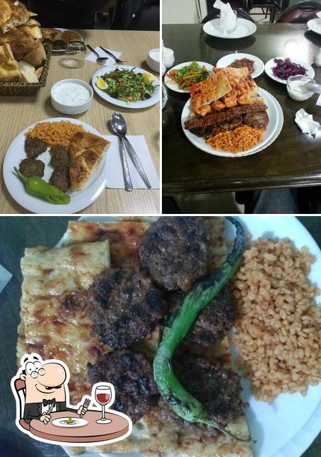 Akcaabat Kofte Salonu
