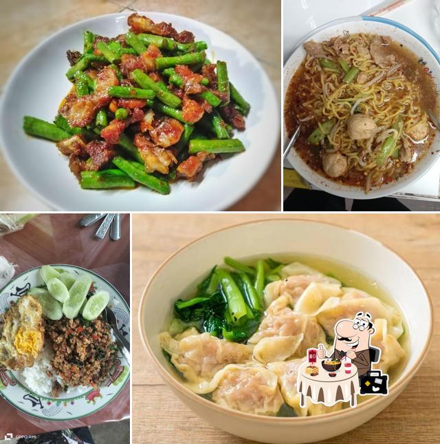 ครัวแม่แมวอาหารตามสั่ง