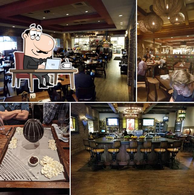 Uncle Julio's Naperville