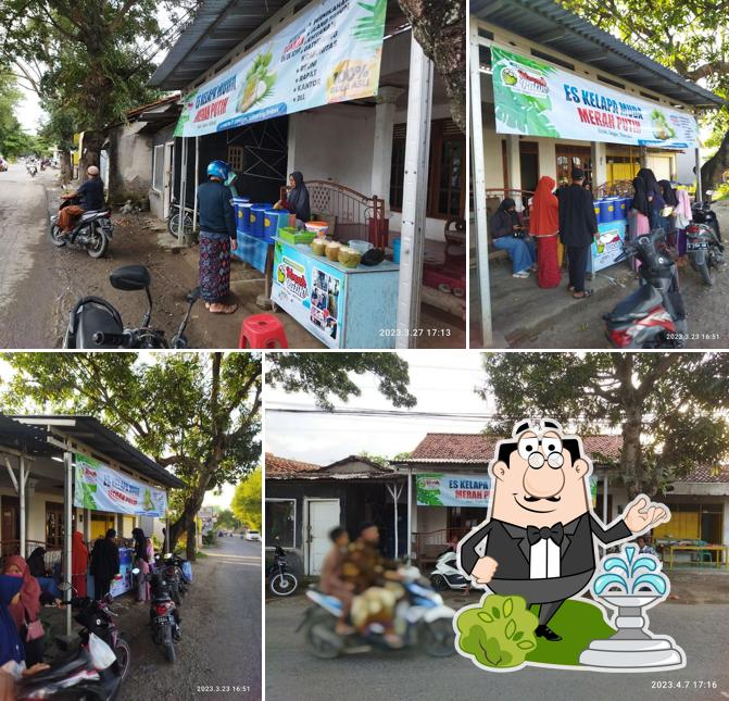 Es Kelapa Muda Merah Putih