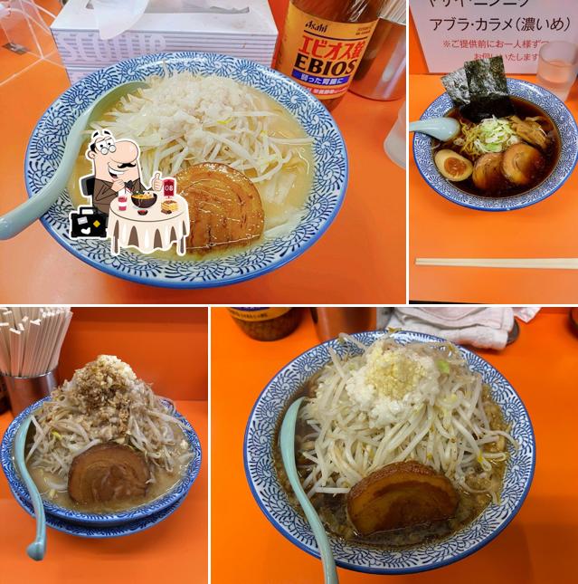 Buta King Ōasa R12 Shop