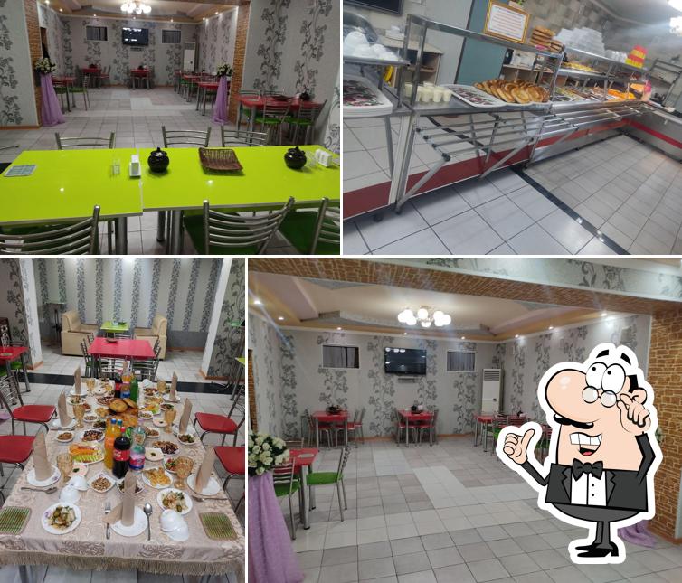 Food Court