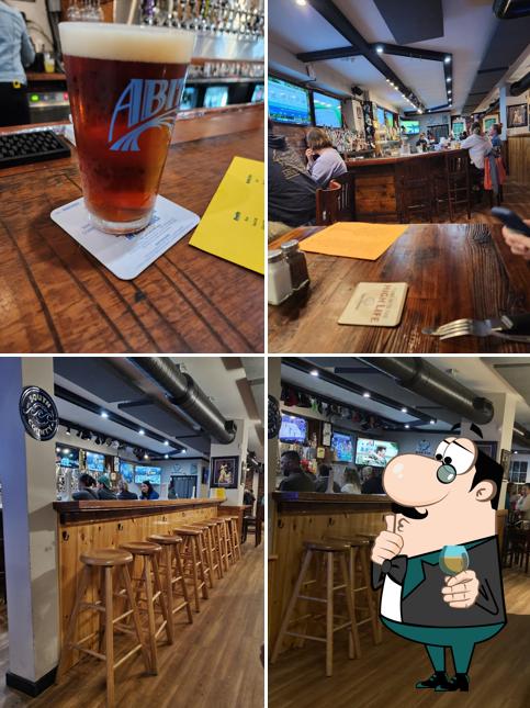 Pooch's Pour House