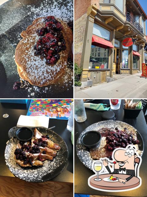 Hummingbird Cafe