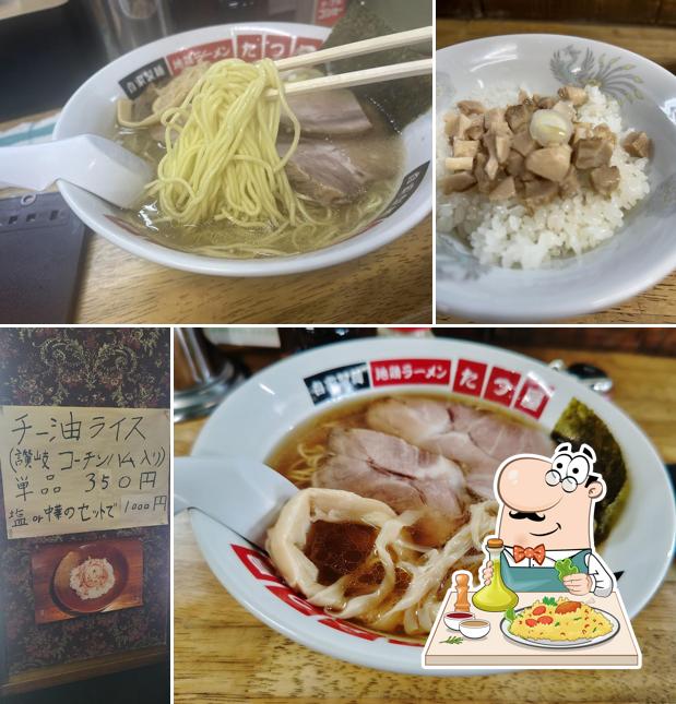 地鶏ラーメンたつ屋