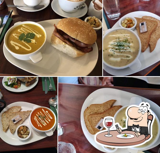 Cafe Comrie