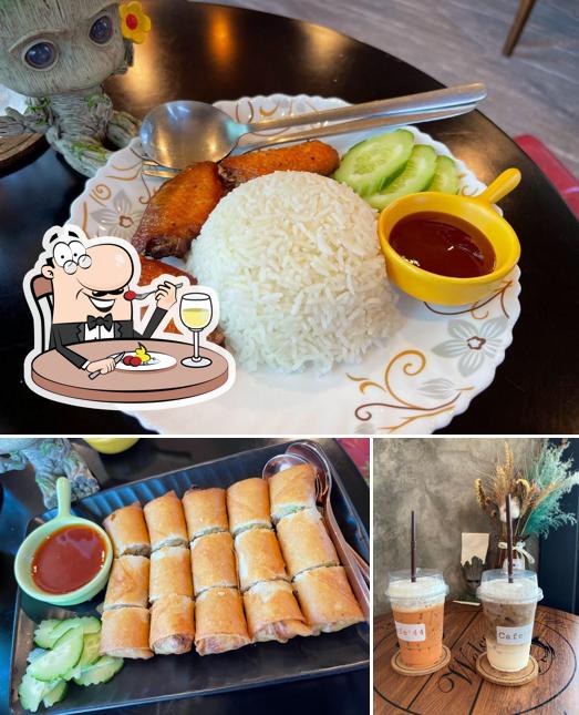 Cafe'44​
