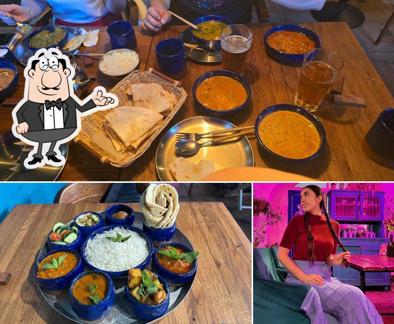 Посмотрите на внутренний интерьер "Тхали и карри"