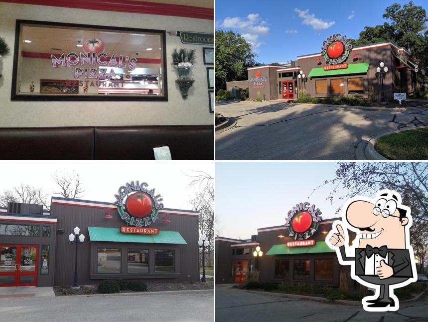 Monical's Pizza