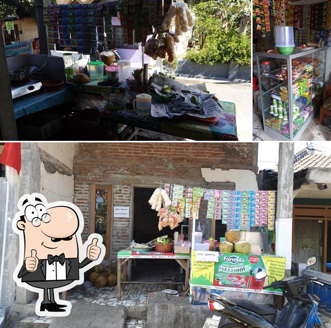 Warung Rujak Yuk War