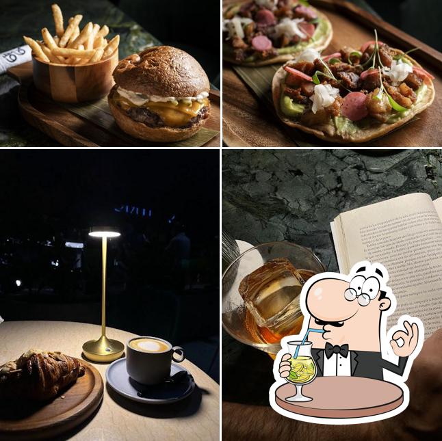 19-49 Lounge Bar & Café