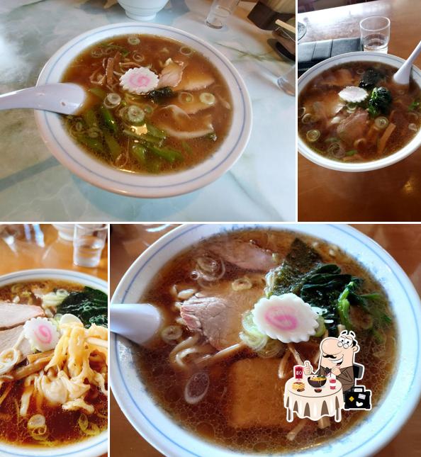 手打ラーメンまるじん