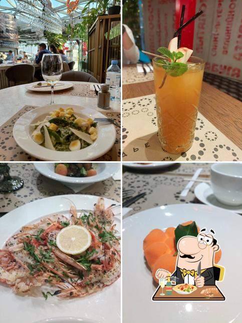 Блюда в "Гастроцентре Зарядье"