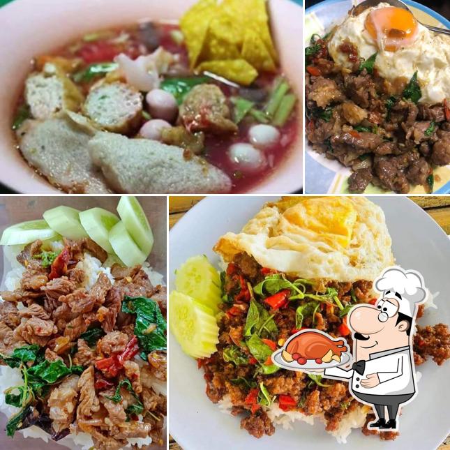 ก๋วยเตี๋ยวเนื้อตุ๋นเจ้าเก่า อาหารตามสั่ง