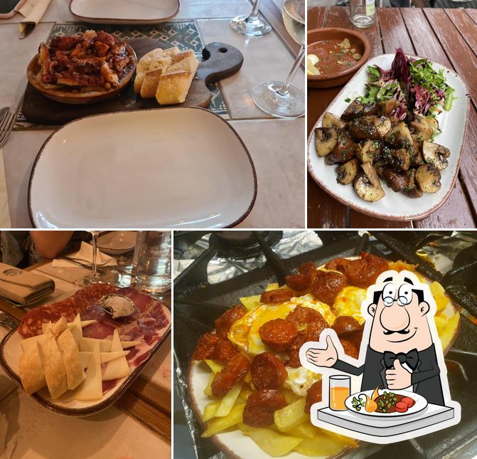 Santiago's Tapas