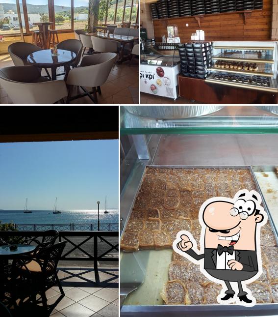 THE GRAND CAFE