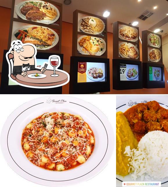 Gourmet Plaza