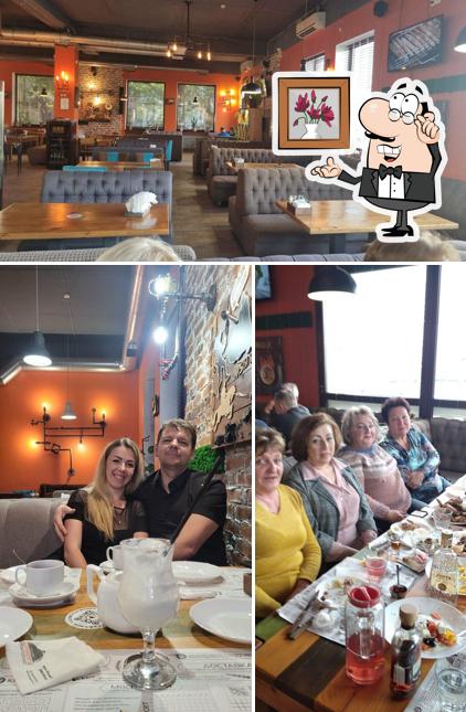 Посмотрите на внутренний интерьер "Кафе "Кочерга" магазин шашлыка"