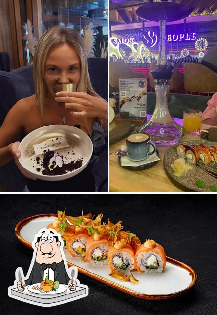 Блюда в "Smoky People"