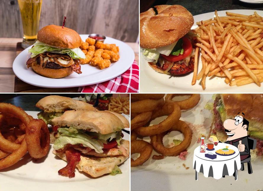 The Bench Sports Bar & Grill