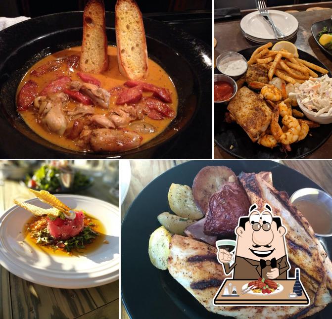 Breakwater Restaurant/Waterfront Dining in Hatteras, NC