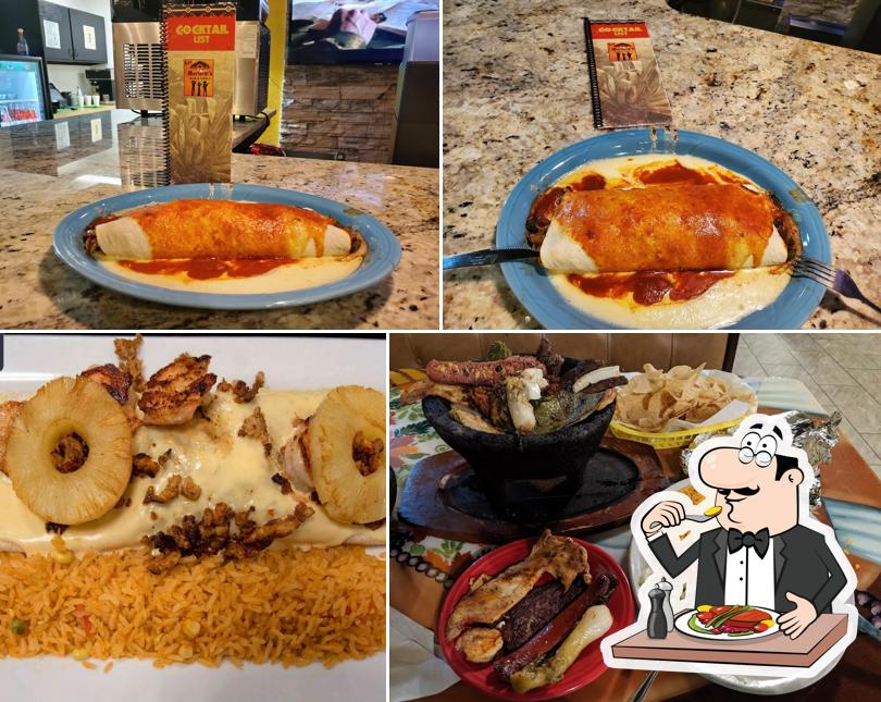 Los Mariachis Bar & Grill