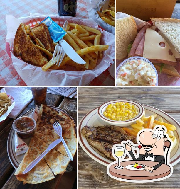 Mammoth Steakhouse & Saloon