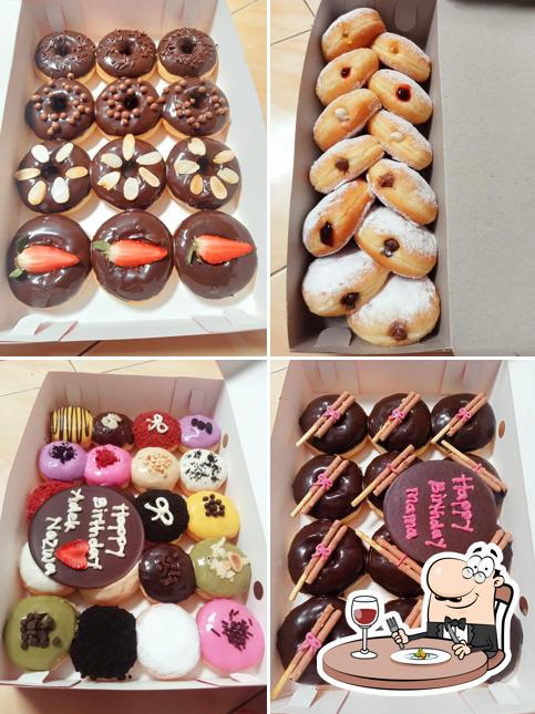 Zil_Donuts