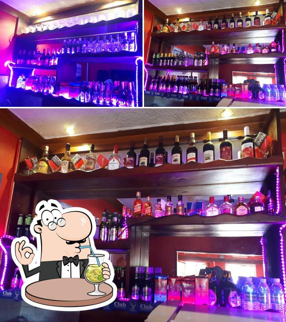 Spot Lounge & RESTAURANT