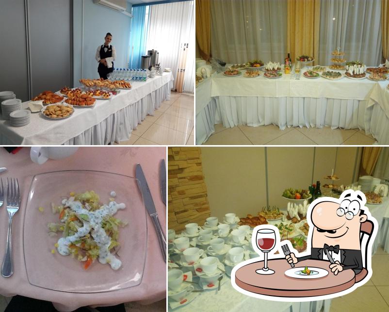 Еда в "Тверском"