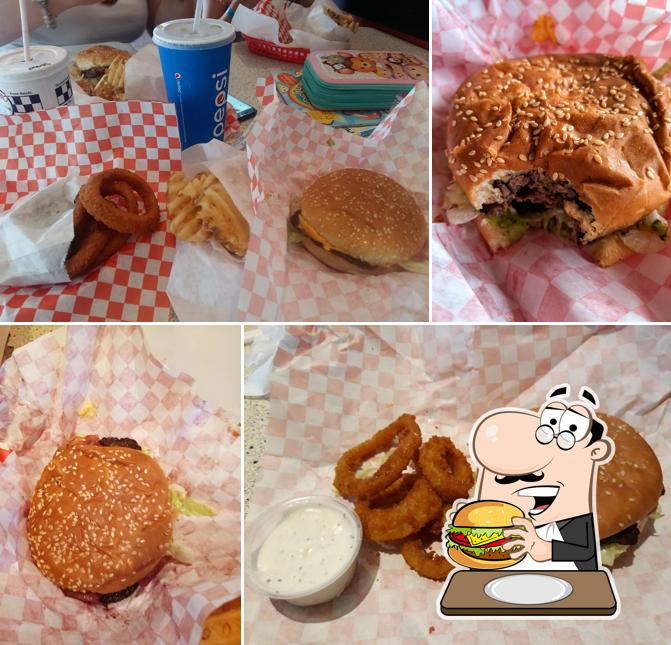 Boomer's Drive-In