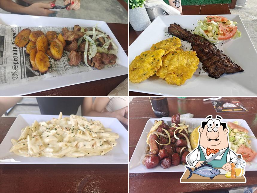 Mou's Refuge Bar & Grill