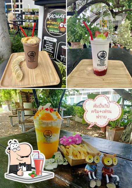 เค้าแมวคาเฟ่ ชากาแฟอาหาร & เครื่องดื่ม