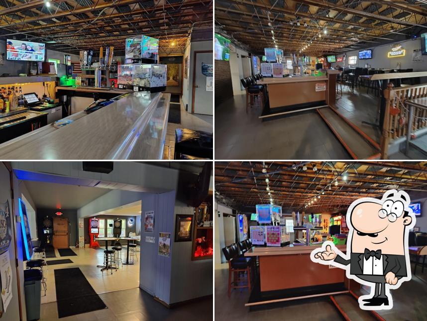 Legends Bar