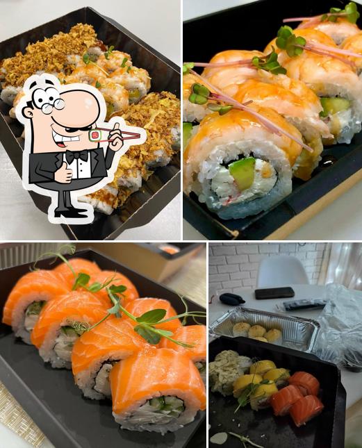 В "Дикий ролл" подают суши и роллы