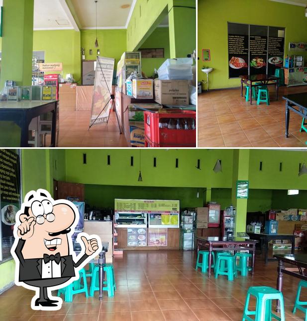 Warung Nasional 2