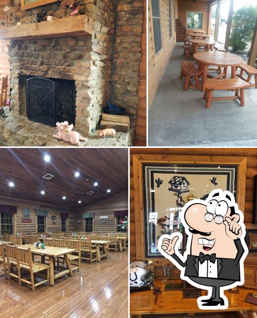 Bird's Smokehouse BBQ