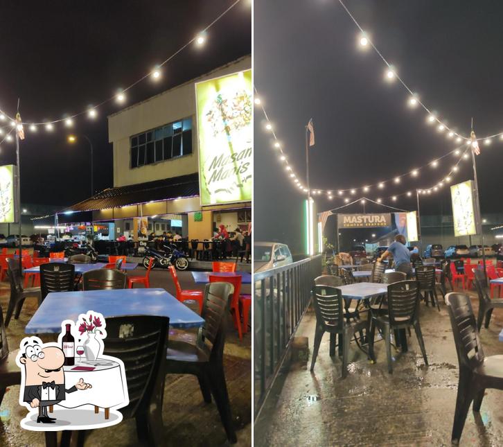 Sumathraa Satti Sorru Restaurant