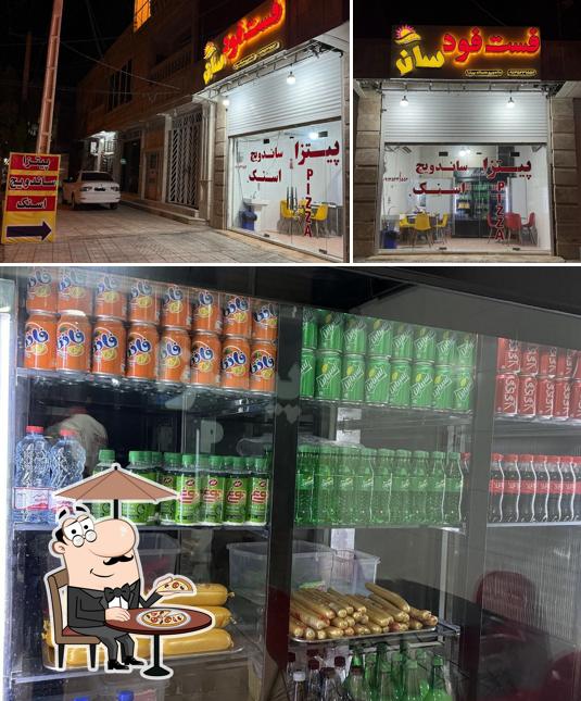 Fast food sun