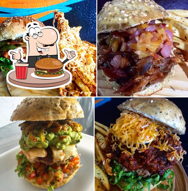 Rellenos - Mini Burgers, Wings and Beer